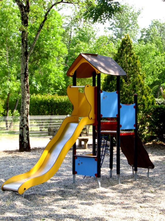 Camping La Digue Chauzon Exterior foto