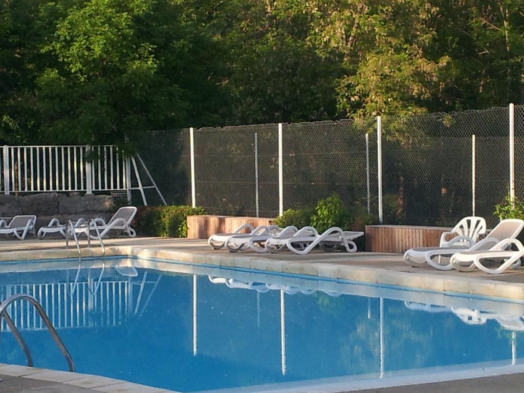 Camping La Digue Chauzon Exterior foto